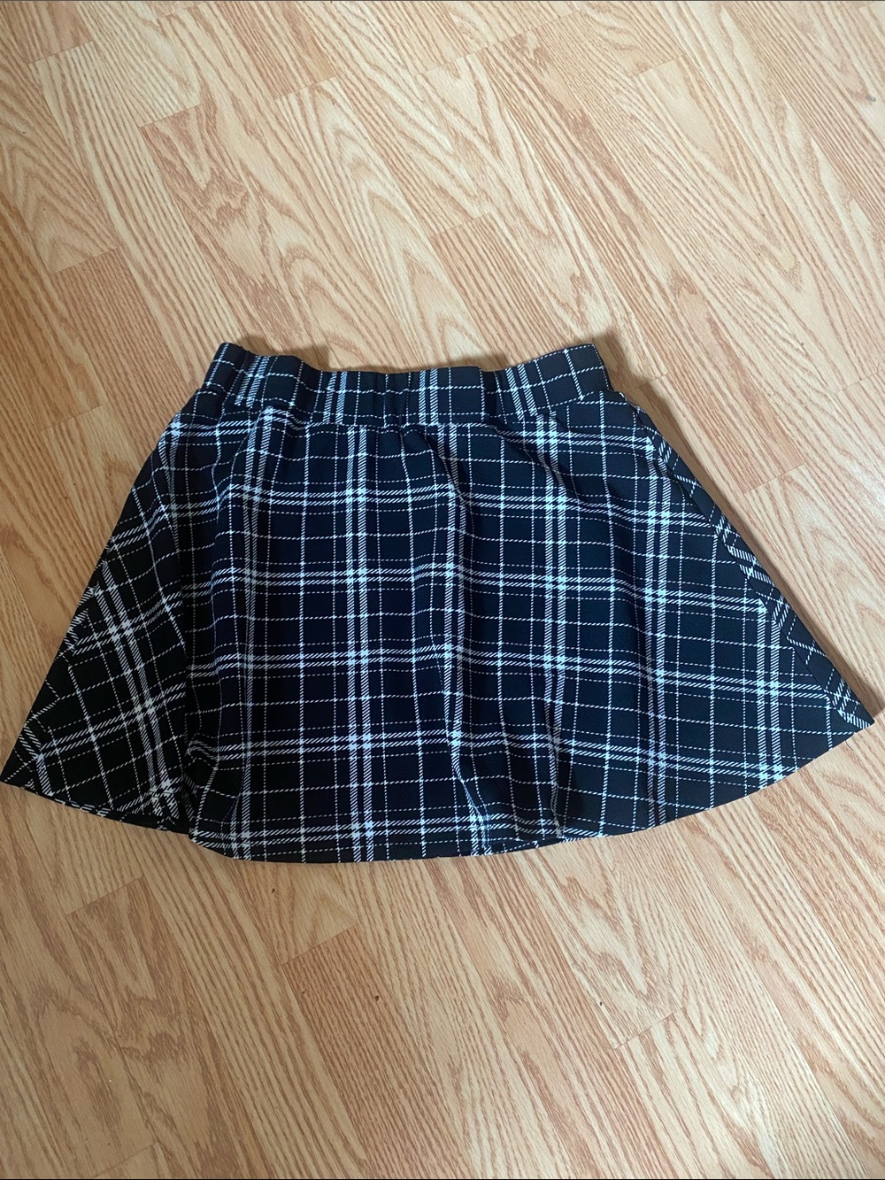 SHEIN Black Plaid  Skirt-L